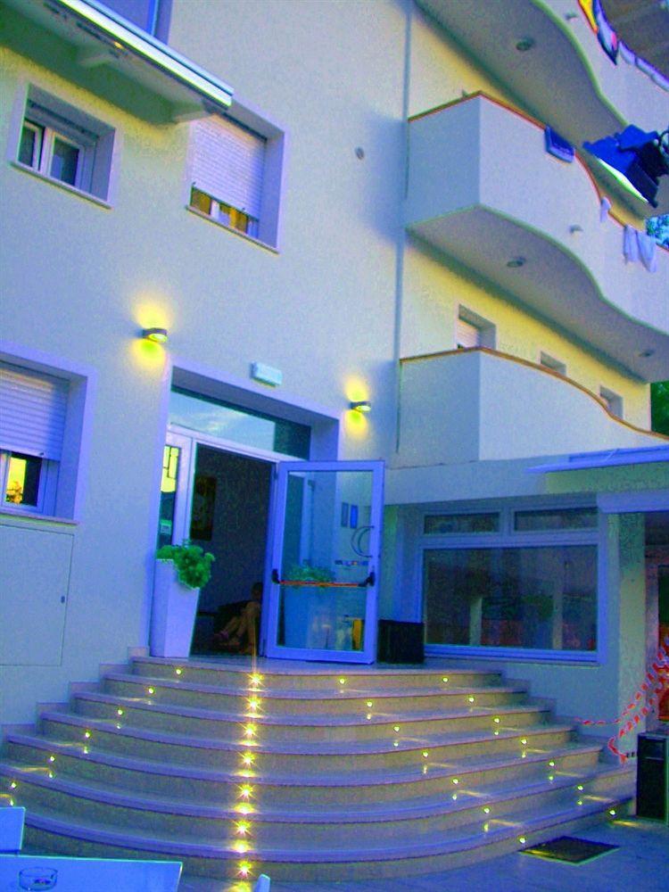 Hotel Residence Vapore Gatteo a Mare Exteriör bild